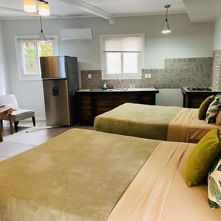 Lizard King Hotel & Suites Puerto Viejo de Talamanca Eksteriør billede
