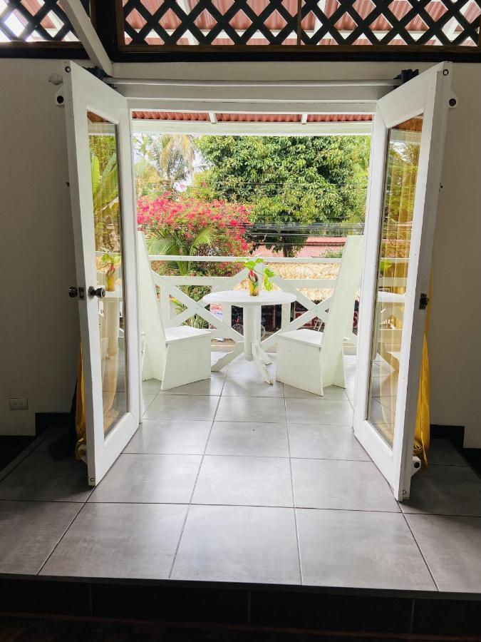 Lizard King Hotel & Suites Puerto Viejo de Talamanca Eksteriør billede
