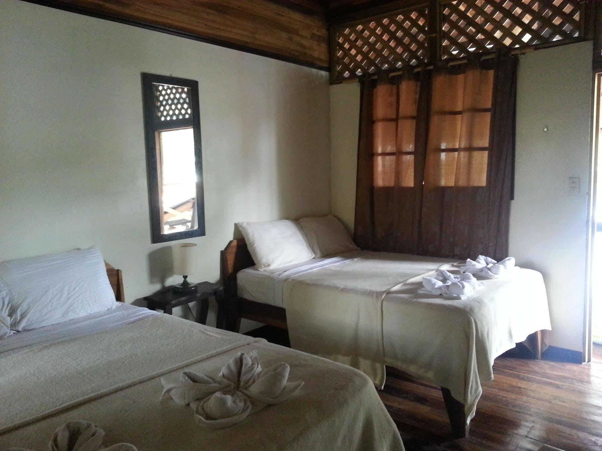 Lizard King Hotel & Suites Puerto Viejo de Talamanca Eksteriør billede
